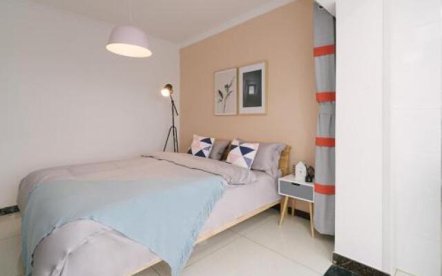 Xi'an Beilin·Yongning Gate· Locals Apartment 00168710