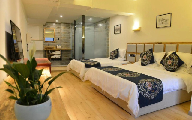 Puqi Nanting Garden Hotel