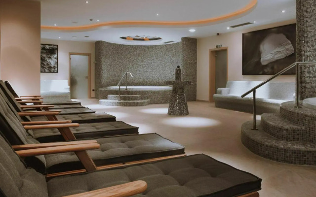 Hotel Arena Annex