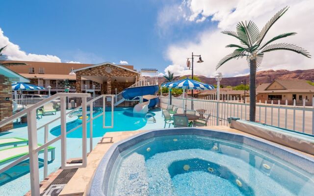 Expedition Lodge