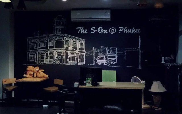 S1 @ Phuket Apartment Service