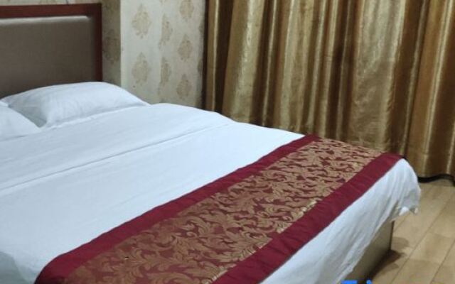 Qianchunchen Business Hotel