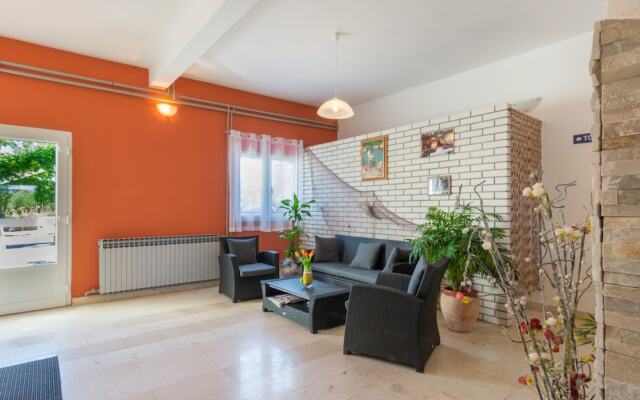 Bed & Breakfast Maki