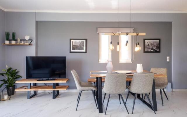 Oreon Suites - Usia