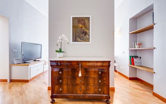 Beautiful apartment near the Borghese Gallery