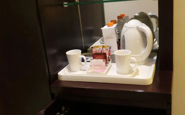 Amman Airport Hotel