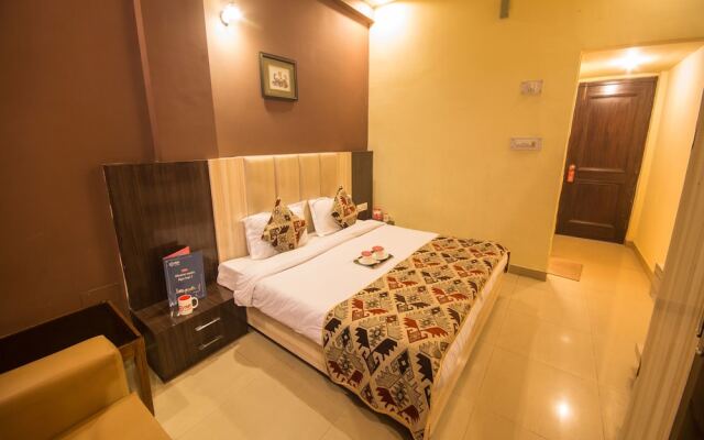 OYO 2046 President Hotel