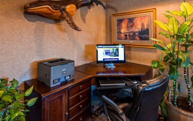 Best Western Bidarka Inn