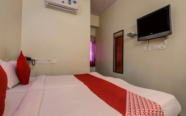 Silver Villa by OYO Rooms