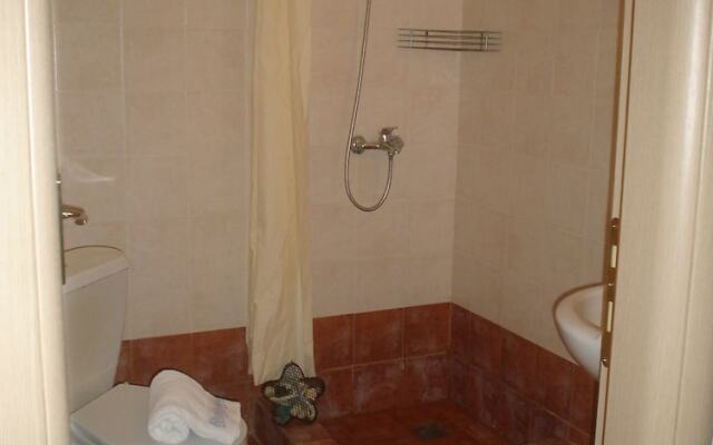 Red Coral Apartments