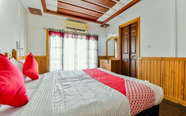 OYO 23231 KHBO Gold Sharing Houseboat
