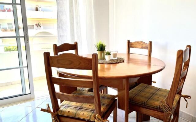 Amazing 1 bedroom apartment near Marina