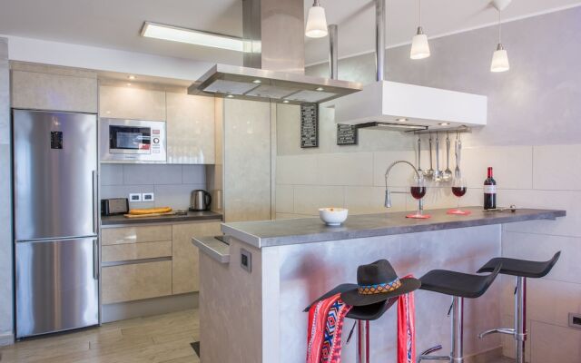109. Romantic Apartment with Heated Pool
