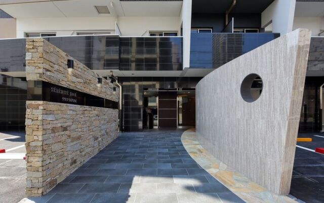 Serenite Umedakita Premium