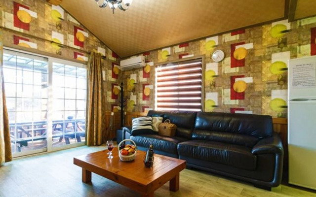 Anmyeondo Red Sun Pension