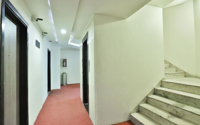 OYO 1123 Hotel Rock Regency