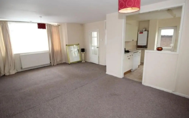 Inviting 5-bed House in Stockport Bramhall