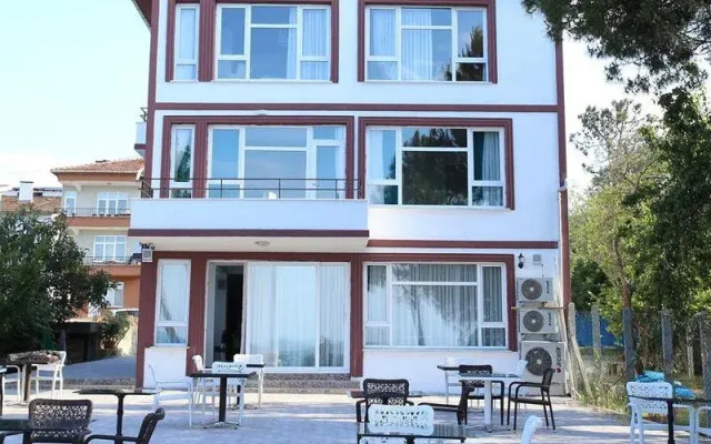 Sebile Hanim Sahil Otel