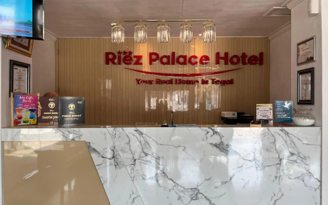 Riez Palace Hotel
