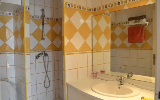 Apartment With 2 Bedrooms in Le Diamant, With Enclosed Garden and Wifi