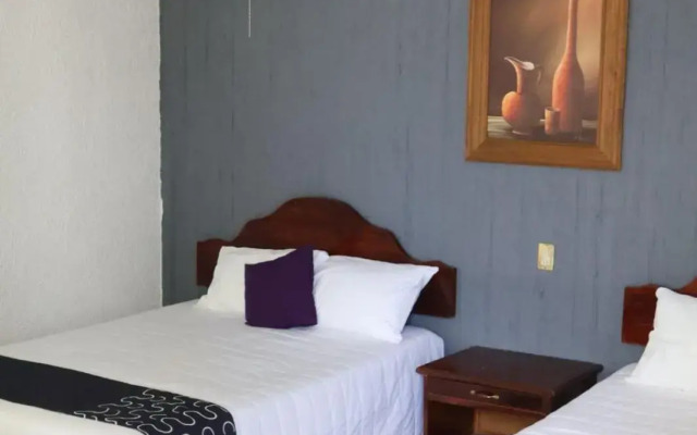 OYO Hotel San Felipe Inn