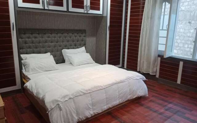 Beautiful Baltistan Lodge Skardu
