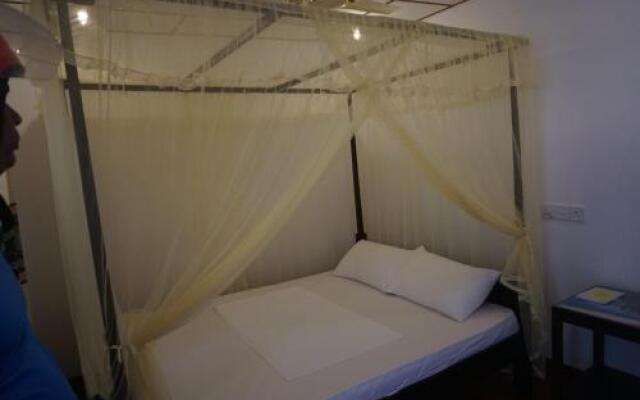 W7 Home Stay