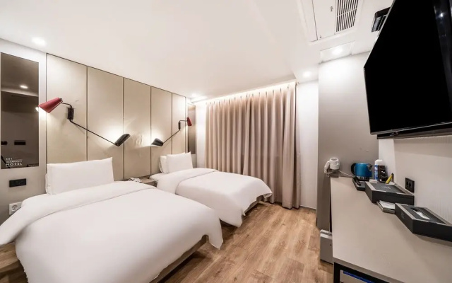Myeongji Ocean City Hotel