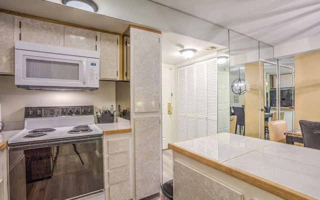 Stay Together Suites 2BD2B Apartment