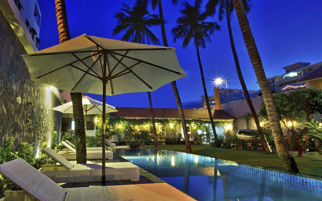 La Paloma Villa