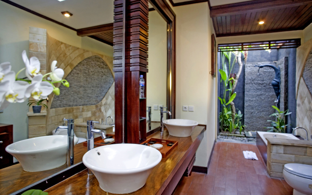 The Bali Dream Suite Villa Seminyak