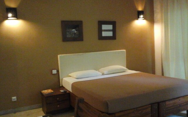 Nil Diya Mankada Safari Lodge