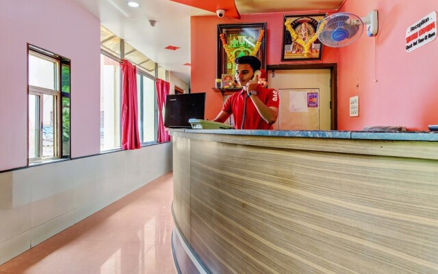OYO 40635 Hotel Shloka