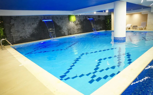 Doanesia Premium Hotel & Spa