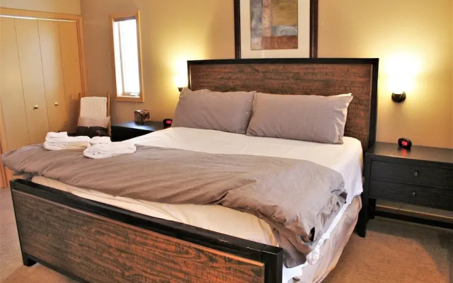 Lone Eagle Landing 2 3 Bedroom Home