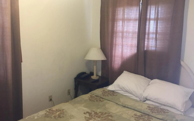 Sunset Gardens Guesthouse