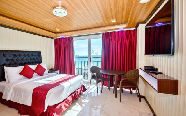 Diamond Water Edge Resort