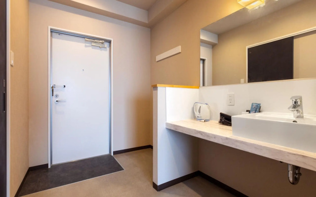 Mr.KINJO in GRAND BLUE CHATAN