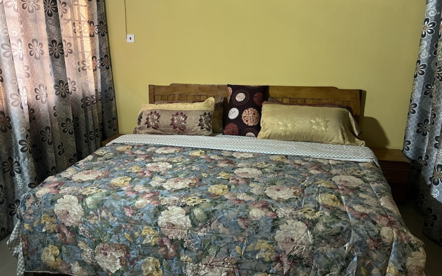 Naayina Vacation Villas