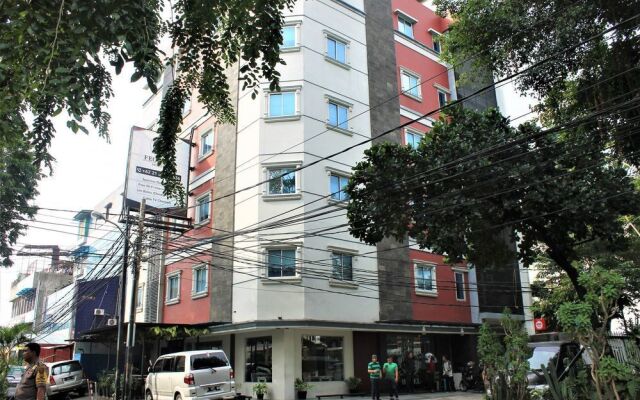 ZEN Rooms Basic Mangga Besar 5