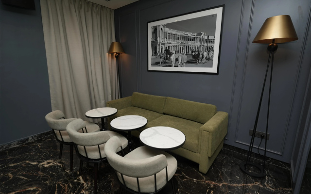 Radisson Blu Marina  Connaught Place