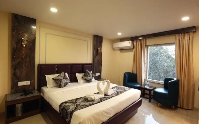 Hotel Gc Grand Inn