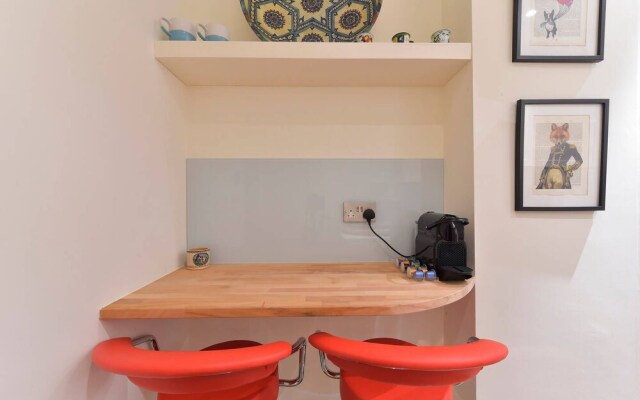 ALTIDO Peaceful 1 bed Flat off Sloane Square With Patio