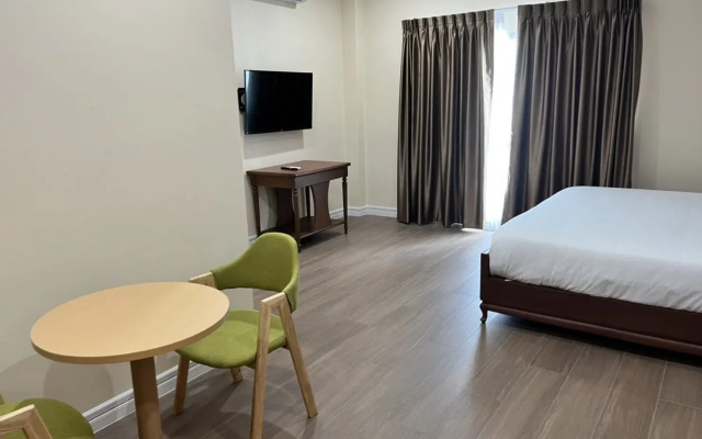 Anwari Hotel