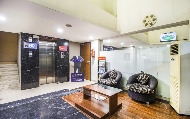 Fabhotel Prime Avenue