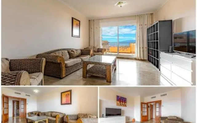 Family apartment Playa La Arena