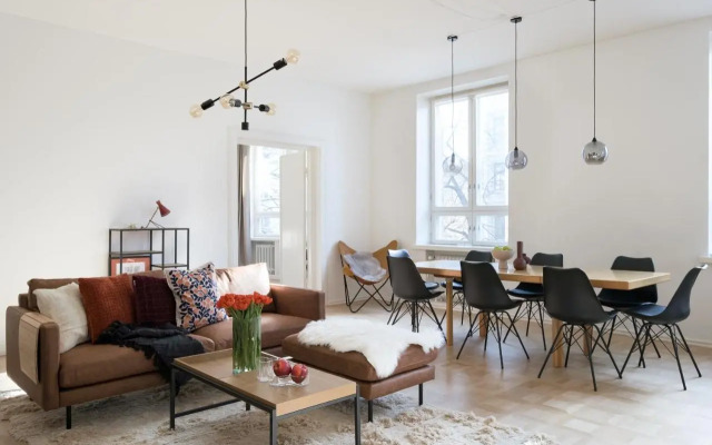 Luxury Design Apartment