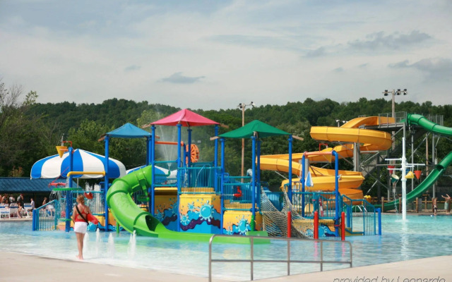 Spark by Hilton Newcomerstown