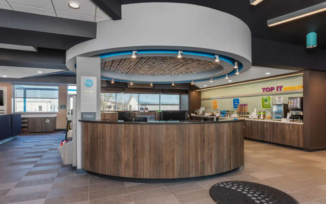 Tru By Hilton Janesville
