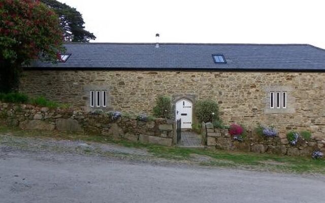 Oak Barn